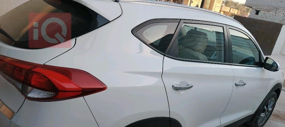 هیوندای تۆکسۆن